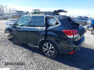 2020 Subaru Forester Limited with VIN JF2SKAUC6LH414730, listed as a IAAI auction lot 41826817 with 63,220 mi miles. Bid and sale history available at carsss.com. Image 3.