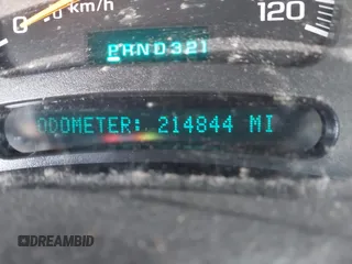 2004 Chevrolet Avalanche Z71 z VIN 3GNEK12T64G202024, wystawiony jako IAAI lot #41377032 z przebiegiem 214 844 mil mil oraz . Historia ofert i sprzedaży dostępna na DreamBid. Obrazek 7.