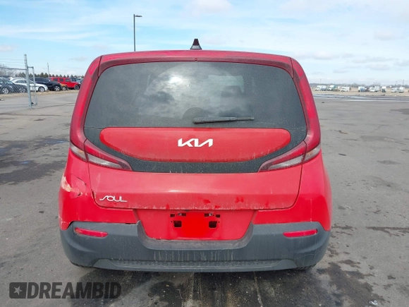 2022 Kia Soul LX with VIN KNDJ23AU4N7157451, listed as a IAAI auction lot 41659563 with 39,250 mi miles. Bid and sale history available at carsss.com. Image 15.