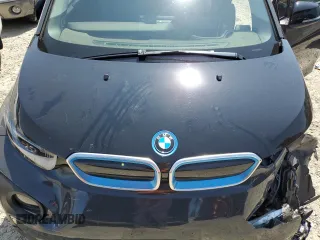 2015 BMW i3 with VIN WBY1Z4C57FV501809, listed as a Copart auction lot 53461373 with 0 mi miles. Bid and sale history available at carsss.com. Image 11.