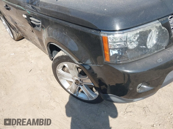 2012 Land Rover Range Rover Sport SC with VIN SALSH2E44CA745849, listed as a IAAI auction lot 41774987 with 137,933 mi miles. Bid and sale history available at carsss.com. Image 13.