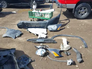 2017 Ford Transit с VIN 1FTYE1ZM5HKA81142, выставлен на аукционе IAAI как лот 41790690 с пробегом 139 466 миль миль и . История ставок и продаж доступна на DreamBid. Изображение 12.