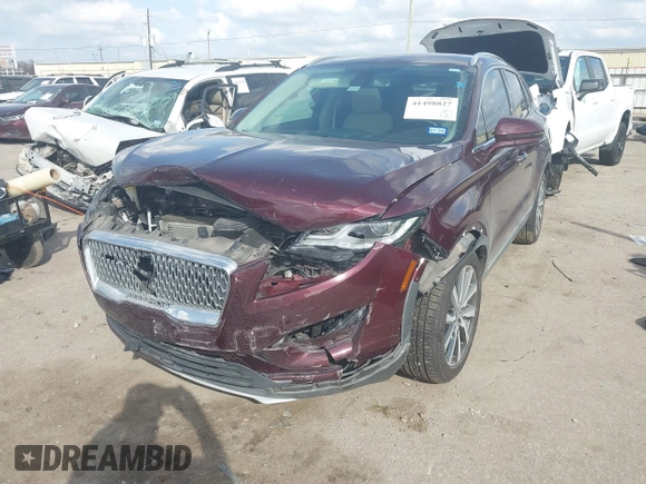 2019 Lincoln MKC Reserve with VIN 5LMTJ3DH3KUL00342, listed as a IAAI auction lot 41498827 with 79,331 mi miles. Bid and sale history available at carsss.com. Image 17.