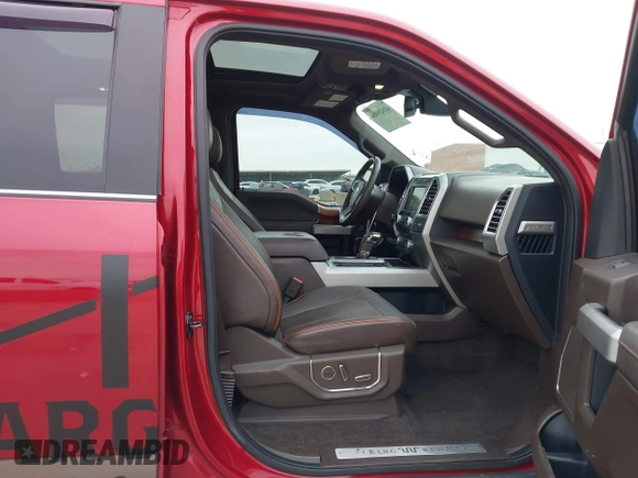 2016 Ford F-150 XLT with VIN 1FTEW1EG5GFD54832, listed as a IAAI auction lot 41629884 with 120,115 mi miles. Bid and sale history available at carsss.com. Image 5.