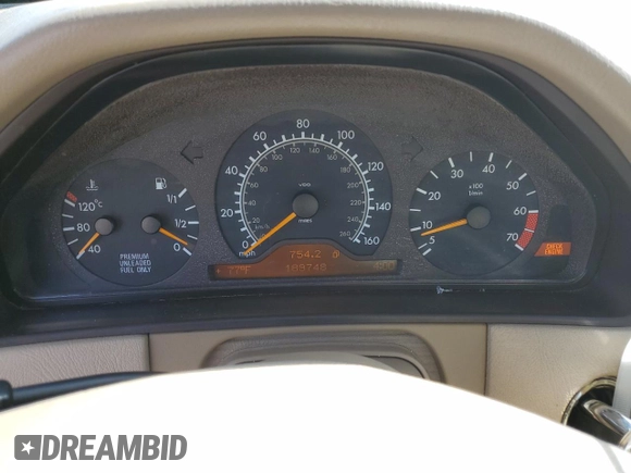 1998 Mercedes-Benz E-Class with VIN WDBJF65F1WA437851, listed as a Copart auction lot 74828054 with 189,748 mi miles and Salvage Title. Bid and sale history available at carsss.com. Image 9.