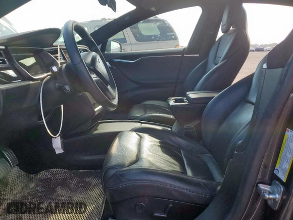 2017 Tesla Model S 100D with VIN 5YJSA1E27HF180483, listed as a Copart auction lot 62783205 with 55,744 mi miles and Salvage title. Bid and sale history available at DreamBid. Image 7.