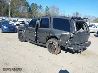 2002 Chevrolet Tahoe LT with VIN 1GNEK13Z22J279570, listed as a IAAI auction lot 41858543 with 378,318 mi miles. Bid and sale history available at carsss.com. Image 3.