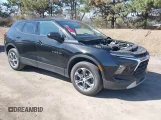 2023 Chevrolet Blazer LT z VIN 3GNKBCR43PS113400, wystawiony jako IAAI lot #41829908 z przebiegiem 22 858 mil mil oraz . Historia ofert i sprzedaży dostępna na DreamBid. Obrazek 1.