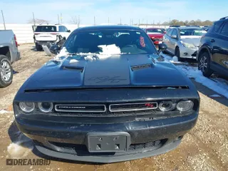 2015 Dodge Challenger R/T with VIN 2C3CDZAT9FH861314, listed as a IAAI auction lot 41373091 with 32,615 mi miles. Bid and sale history available at carsss.com. Image 12.