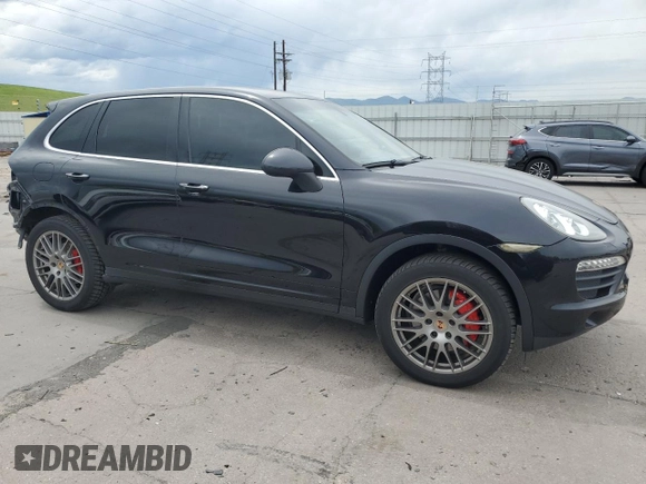 2013 Porsche Cayenne S with VIN WP1AB2A26DLA83415, listed as a Copart auction lot 58586125 with 141,439 mi miles and Salvage title. Bid and sale history available at DreamBid. Image 4.