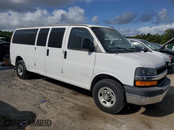 2016 Chevrolet Express Passenger LT z VIN 1GAZGPFG5G1238133, wystawiony jako Copart lot #51679825 z przebiegiem 138 853 mil mil oraz Czysty tytuł • Clean title. Historia ofert i sprzedaży dostępna na DreamBid. Obrazek 4.