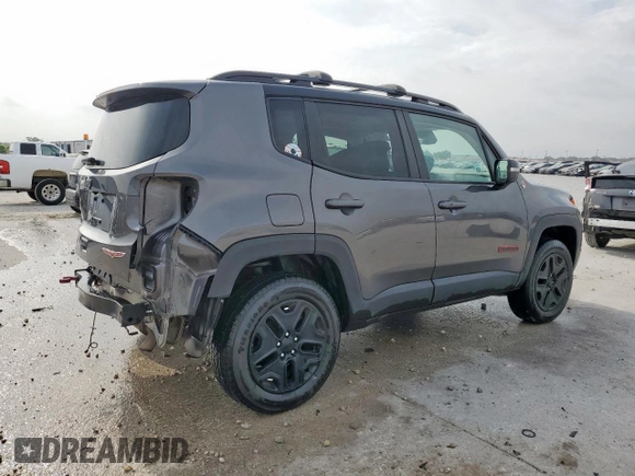 2018 Jeep Renegade Trailhawk z VIN ZACCJBCB1JPJ02192, wystawiony jako Copart lot #56064425 z przebiegiem 75 701 mil mil oraz Szkoda całkowita • Salvage title. Historia ofert i sprzedaży dostępna na DreamBid. Obrazek 3.