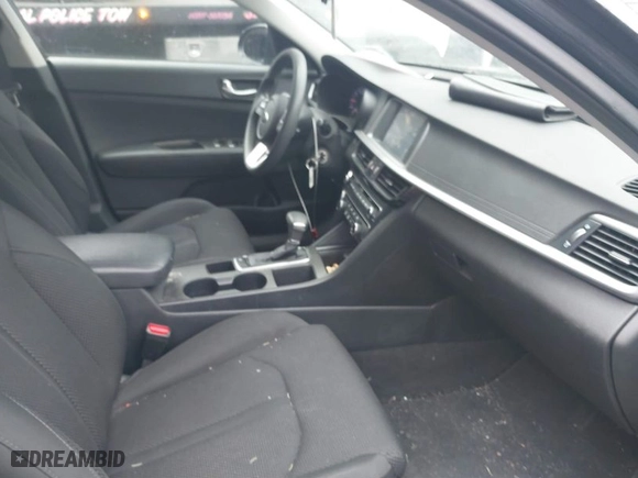 2020 Kia Optima LX with VIN 5XXGT4L33LG426948, listed as a IAAI auction lot 41741270 with 45,703 mi miles. Bid and sale history available at carsss.com. Image 5.