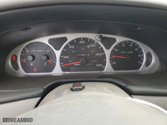 2002 Mercury Sable LS Premium with VIN 1MEFM59S22A630047, listed as a Copart auction lot 51497465 with 118,019 mi miles and Salvage Title. Bid and sale history available at carsss.com. Image 9.