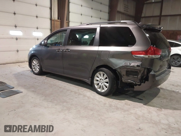 2011 Toyota Sienna XLE с VIN 5TDDK3DC8BS026606, выставлен на аукционе IAAI как лот 41295760 с пробегом 128 930 миль миль и . История ставок и продаж доступна на DreamBid. Изображение 3.