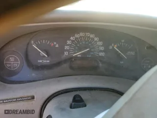 2000 Buick Century Custom with VIN 2G4WS52J9Y1251828, listed as a Copart auction lot 44252585 with 0 mi miles and Salvage Title. Bid and sale history available at carsss.com. Image 9.