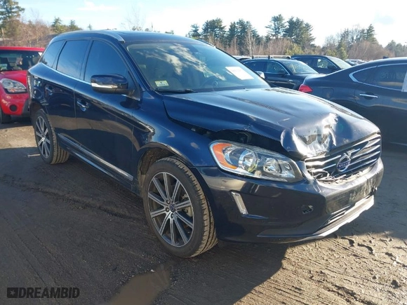 2016 Volvo XC60 T5 Drive-E Premier with VIN YV440MDK3G2915618, listed as a IAAI auction lot 41112381 with 75,720 mi miles. Bid and sale history available at carsss.com. Image 1.