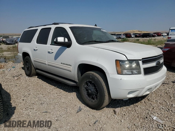 2011 Chevrolet Suburban LT with VIN 1GNSKJE39BR224014, listed as a Copart auction lot 63643594 with 201,026 mi miles and Salvage Title. Bid and sale history available at carsss.com. Image 4.