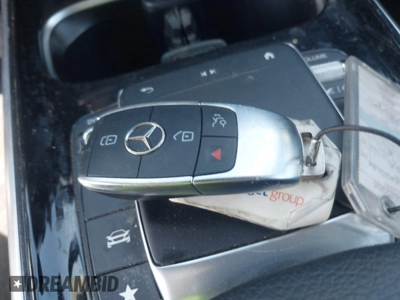2023 Mercedes-Benz GLB 250 с VIN W1N4M4HB2PW331696, выставлен на аукционе IAAI как лот 42255808 с пробегом 58 880 миль миль и . История ставок и продаж доступна на DreamBid. Изображение 11.