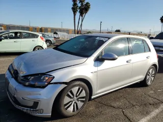 2016 Volkswagen Golf SEL Premium z VIN WVWPP7AU8GW907493, wystawiony jako Copart lot #75027244 z przebiegiem 45 769 mil mil oraz Szkoda całkowita • Salvage title. Historia ofert i sprzedaży dostępna na DreamBid. Obrazek 1.