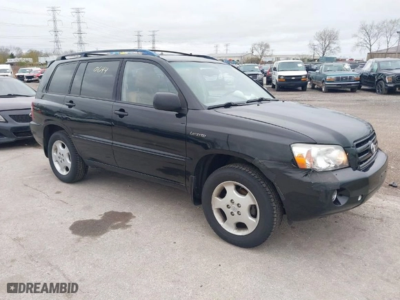 2004 Toyota Highlander with VIN JTEEP21A840034421, listed as a IAAI auction lot 42070644 with 246,243 mi miles. Bid and sale history available at carsss.com. Image 1.