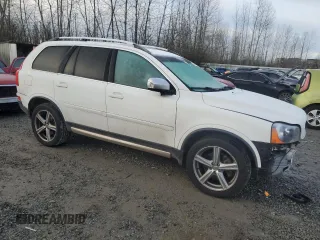 2010 Volvo XC90 with VIN YV4982CT8A1562593, listed as a Copart auction lot 84304464 with 138,932 mi miles and Salvage Title. Bid and sale history available at DreamBid. Image 4.