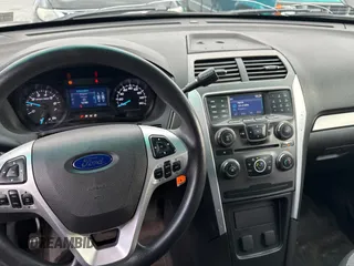 2014 Ford Utility Police Interceptor with VIN 1FM5K8AR3EGC40794, listed as a Copart auction lot 83628614 with 198,516 mi miles and Clean Title. Bid and sale history available at carsss.com. Image 9.