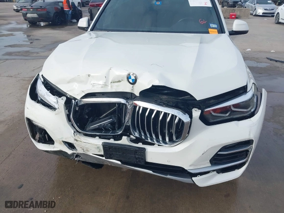 2020 BMW X5 sDrive40i with VIN 5UXCR4C07L9C72634, listed as a IAAI auction lot 41729802 with 1 mi miles. Bid and sale history available at carsss.com. Image 6.