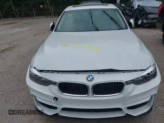 2013 BMW 3 Series 328i xDrive with VIN WBA3B5C5XDJ598557, listed as a IAAI auction lot 42747733 with 153,989 mi miles and . Bid and sale history available at DreamBid. Image 10.