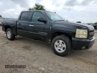 2007 Chevrolet Silverado 1500 1LT with VIN 2GCEC13JX71582713, listed as a Copart auction lot 53910925 with 255,688 mi miles and Salvage Title. Bid and sale history available at DreamBid. Image 4.