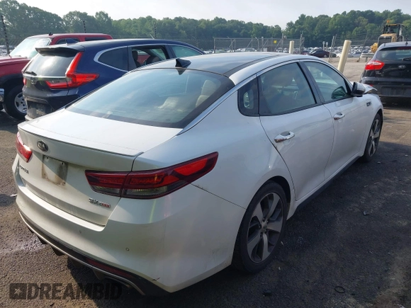 2017 Kia Optima SX z VIN 5XXGW4L26HG125516, wystawiony jako IAAI lot #42483007 z przebiegiem 152 400 mil mil oraz . Historia ofert i sprzedaży dostępna na DreamBid. Obrazek 4.