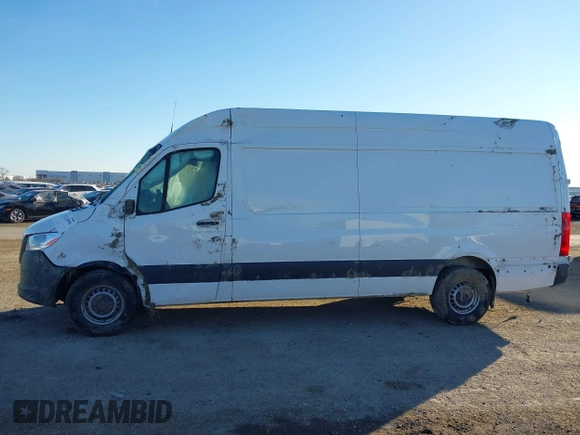 2023 Mercedes-Benz Sprinter Cargo with VIN W1Y4NCHYXPT153665, listed as a IAAI auction lot 41322090 with 203,587 mi miles and . Bid and sale history available at carsss.com. Image 14.