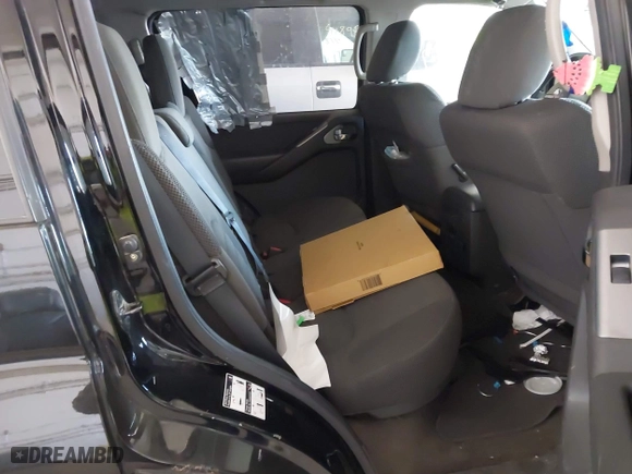 2012 Nissan Pathfinder SV with VIN 5N1AR1NN6CC629491, listed as a IAAI auction lot 41876927 with 165,887 mi miles. Bid and sale history available at carsss.com. Image 8.