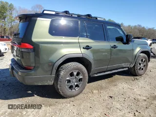 2024 Lexus GX with VIN JTJTBCDX5R5023058, listed as a Copart auction lot 48135645 with 3,287 mi miles and Salvage Title. Bid and sale history available at carsss.com. Image 3.