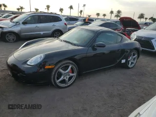 2008 Porsche Cayman S Design Edition с VIN WP0AB29898U782418, выставлен на аукционе Copart как лот 75901254 с пробегом Не указан миль и Списание • Salvage title. История ставок и продаж доступна на DreamBid. Изображение 1.