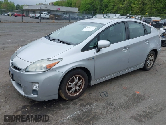 2010 Toyota Prius II with VIN JTDKN3DUXA0001196, listed as a IAAI auction lot 42246433 with 191,054 mi miles and . Bid and sale history available at DreamBid. Image 2.