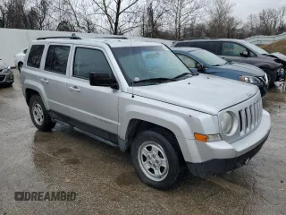 2011 Jeep Patriot Sport с VIN 1J4NT1GA7BD156981, выставлен на аукционе Copart как лот 46266854 с пробегом 204 571 миль миль и Списание • Salvage title. История ставок и продаж доступна на DreamBid. Изображение 4.