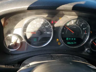2015 Jeep Wrangler Unlimited Rubicon with VIN 1C4BJWFGXFL772056, listed as a Copart auction lot 48470425 with 106,367 mi miles and Salvage Title. Bid and sale history available at carsss.com. Image 9.