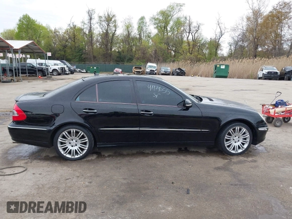 2007 Mercedes-Benz E 350 with VIN WDBUF87X77X215456, listed as a IAAI auction lot 41974055 with 106,164 mi miles and . Bid and sale history available at carsss.com. Image 13.