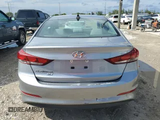 2017 Hyundai Elantra SE z VIN 5NPD74LF1HH071193, wystawiony jako Copart lot #55925315 z przebiegiem 186 769 mil mil oraz Czysty tytuł • Clean title. Historia ofert i sprzedaży dostępna na DreamBid. Obrazek 6.