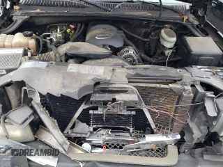 2003 Chevrolet Silverado 1500 LS with VIN 1GCEC19T53Z208228, listed as a Copart auction lot 44546895 with 299,266 mi miles and Salvage Title. Bid and sale history available at DreamBid. Image 11.