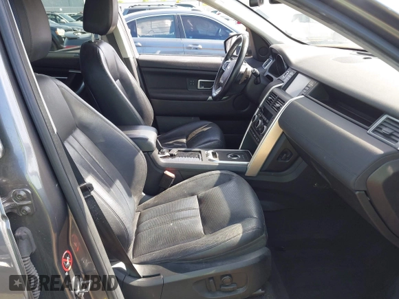 2017 Land Rover Discovery Sport HSE with VIN SALCR2BG5HH666267, listed as a IAAI auction lot 42011372 with 122,422 mi miles. Bid and sale history available at carsss.com. Image 5.