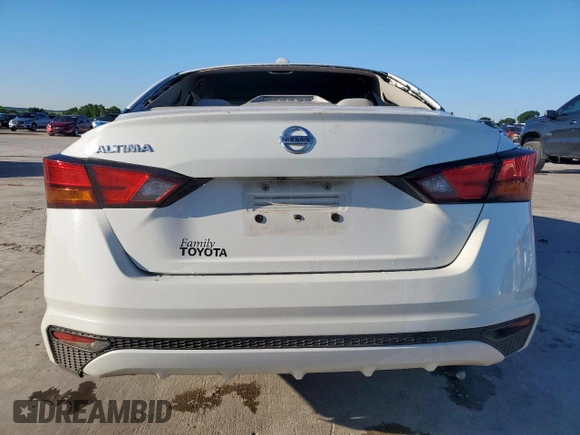 2020 Nissan Altima S z VIN 1N4BL4BV8LC101988, wystawiony jako Copart lot #56015455 z przebiegiem 133 045 mil mil oraz Szkoda całkowita • Salvage title. Historia ofert i sprzedaży dostępna na DreamBid. Obrazek 6.
