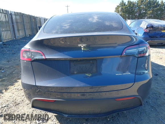2023 Tesla Model Y Long Range with VIN 7SAYGDEE4PA145922, listed as a IAAI auction lot 41771974 with 22,670 mi miles. Bid and sale history available at carsss.com. Image 16.