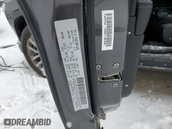 2019 Jeep Cherokee Latitude Plus with VIN 1C4PJLLX0KD403851, listed as a Copart auction lot 84743624 with Not provided miles and Salvage title. Bid and sale history available at DreamBid. Image 14.