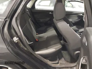 2014 Ford Focus SE with VIN 1FADP3F29EL287969, listed as a IAAI auction lot 41321168 with 98,898 mi miles. Bid and sale history available at carsss.com. Image 8.
