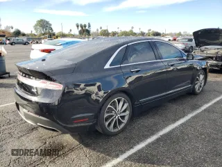 2019 Lincoln MKZ Reserve I with VIN 3LN6L5C93KR602348, listed as a Copart auction lot 42634335 with 106,182 mi miles and Salvage title. Bid and sale history available at DreamBid. Image 3.