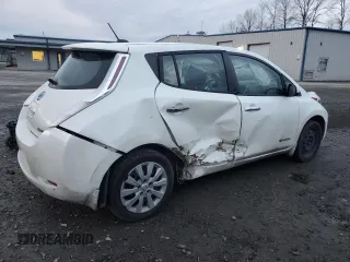 2017 Nissan LEAF S with VIN 1N4BZ0CPXHC302029, listed as a Copart auction lot 87067414 with 48,658 mi miles and Salvage Title. Bid and sale history available at carsss.com. Image 3.