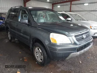 2005 Honda Pilot EX-L with VIN 5FNYF18505B040501, listed as a IAAI auction lot 41810441 with 237,369 mi miles. Bid and sale history available at carsss.com. Image 1.