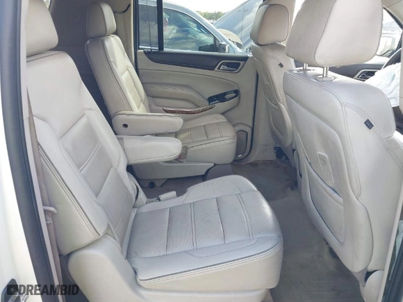 2015 GMC Yukon XL Denali with VIN 1GKS1JKJ0FR504266, listed as a IAAI auction lot 41564098 with 148,203 mi miles. Bid and sale history available at carsss.com. Image 8.